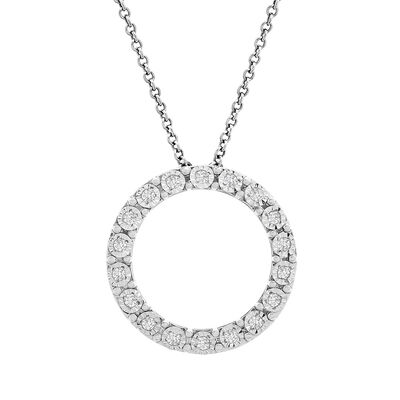 Diamond Circle Pendant with Illusion Settings in Sterling Silver (1/10 ct. tw.)